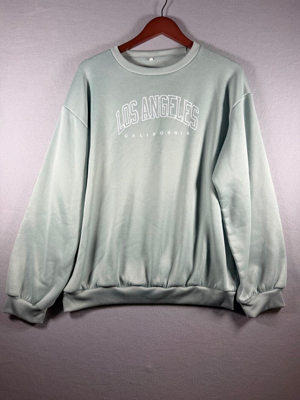 LOS ANGELES CALIFORNIA GRAPHIC CREWNECK SWEATSHIRT SAGE GREEN